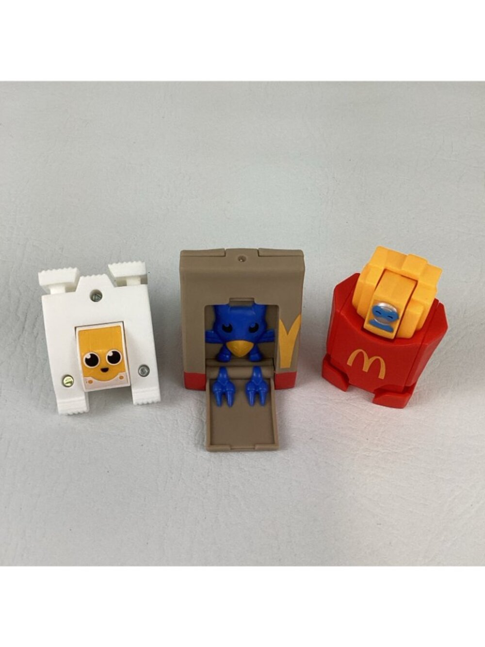 McDonald's Changeables Happy Meal Toy Lot Transforming Figures Fries Bag 2026 - Picture 7 of 7